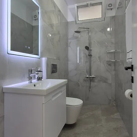 Roxhest 公寓式酒店 3*