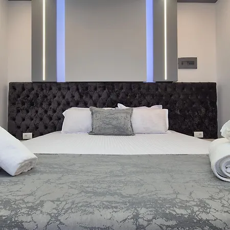 公寓式酒店 Roxhest Sarandë