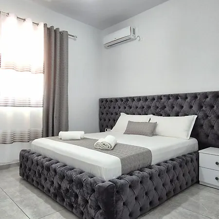 公寓式酒店 Roxhest Sarandë