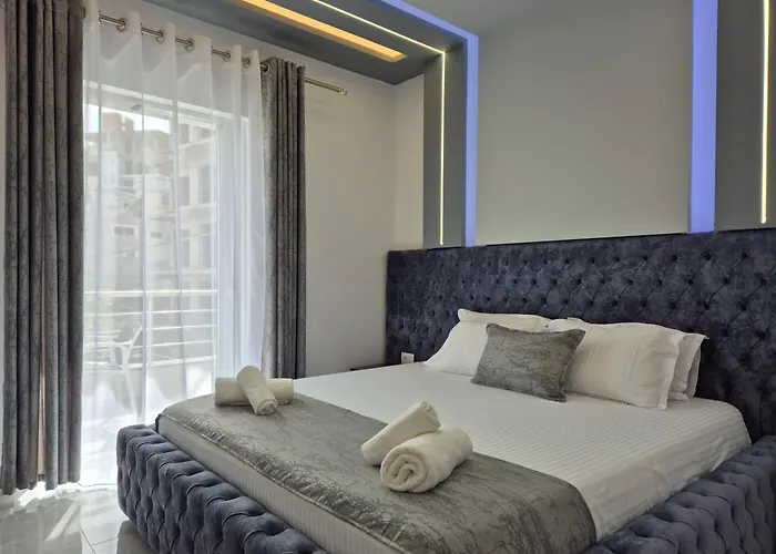 Roxhest 3* Sarandë