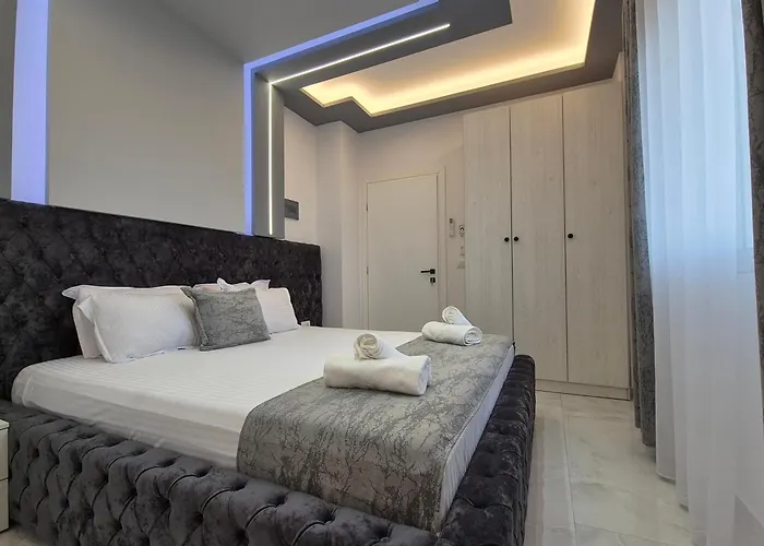 アパートホテル Roxhest