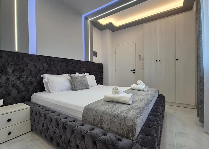 Roxhest アパートホテル Sarandë