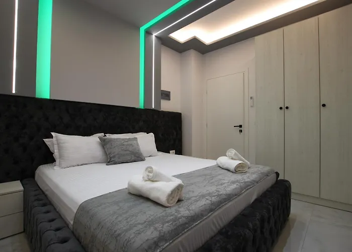 Roxhest アパートホテル 3*