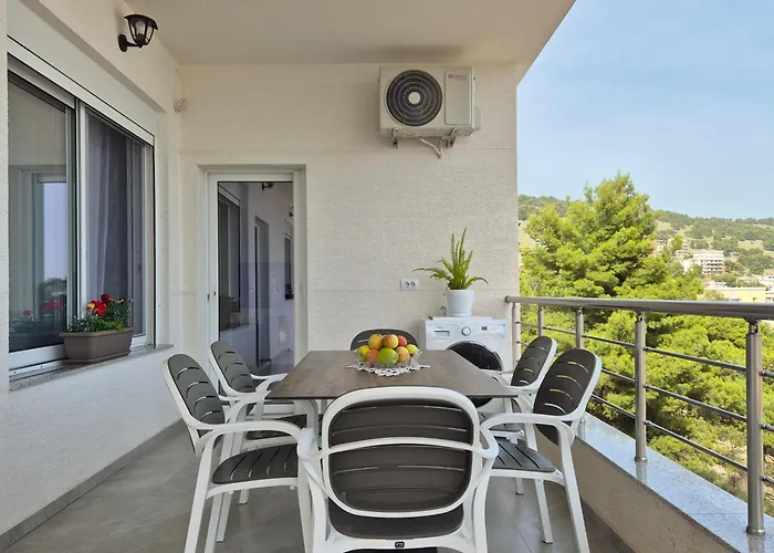 アパートホテル Roxhest 3*