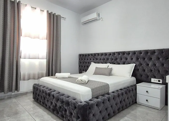 Apart-hotel Roxhest Sarandë