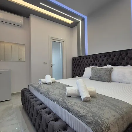 Roxhest Sarandë
