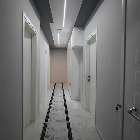 Aparthotel Roxhest *