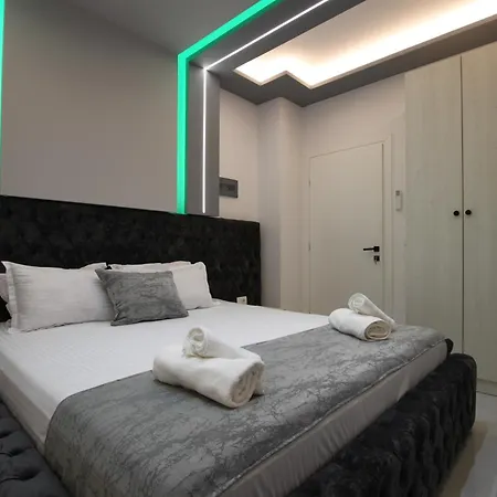 Roxhest Aparthotel *