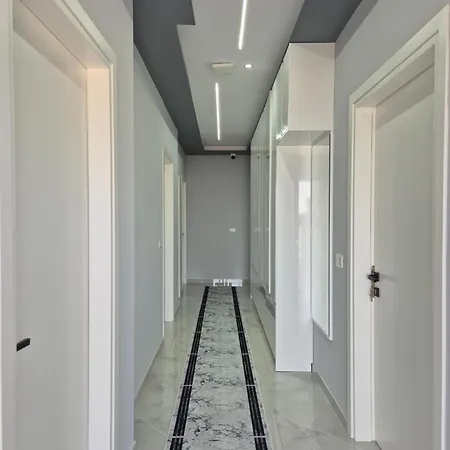 Aparthotel Roxhest *