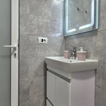 Roxhest Ξενοδοχείο με διαμερίσματα