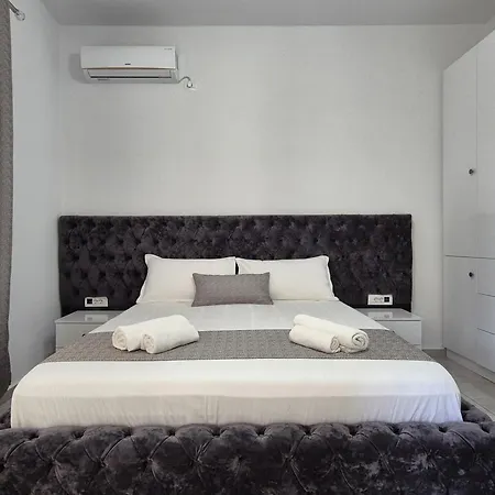 Aparthotel Roxhest *
